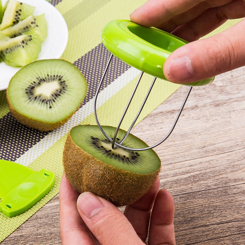 Cortador e Descascador de Kiwi